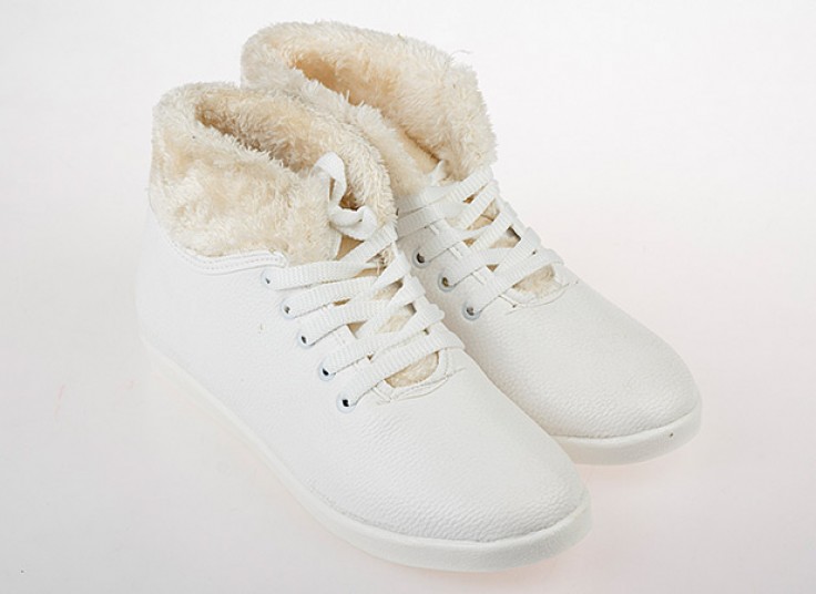 کفش خزدار زنانه