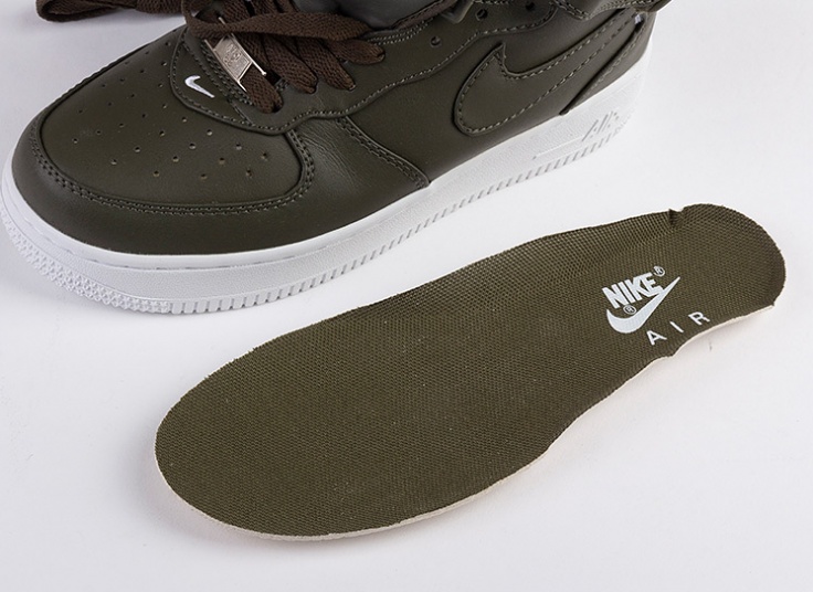 کتانی ساقدار زنانه Nike