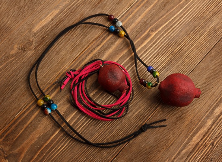 گردنبند انار طبیعی