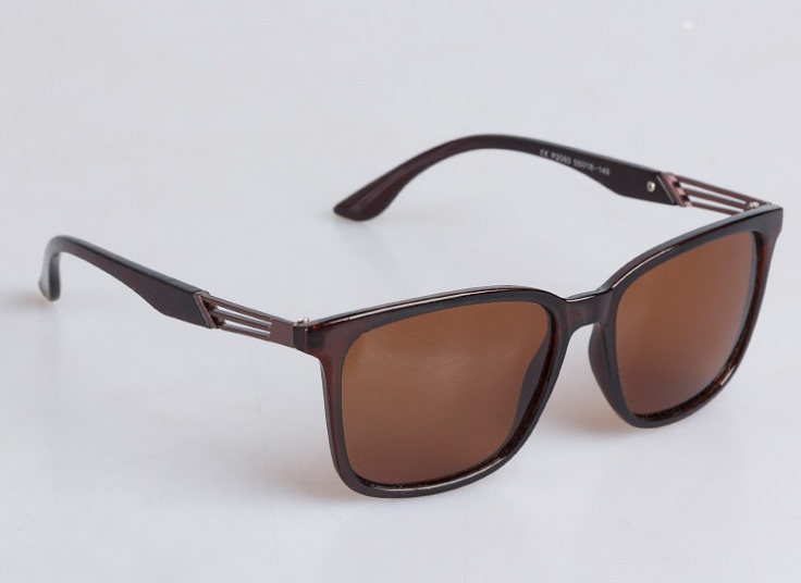 عینک آفتابی پلورایز Aedoll