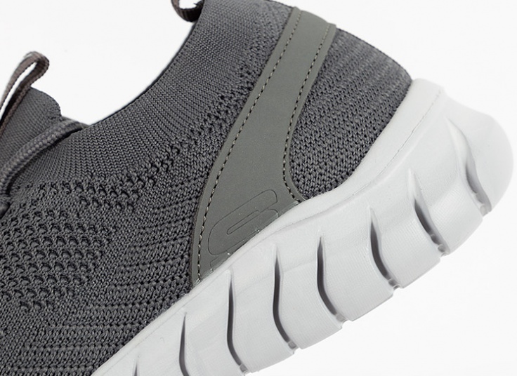 کتانی مردانه Skechers