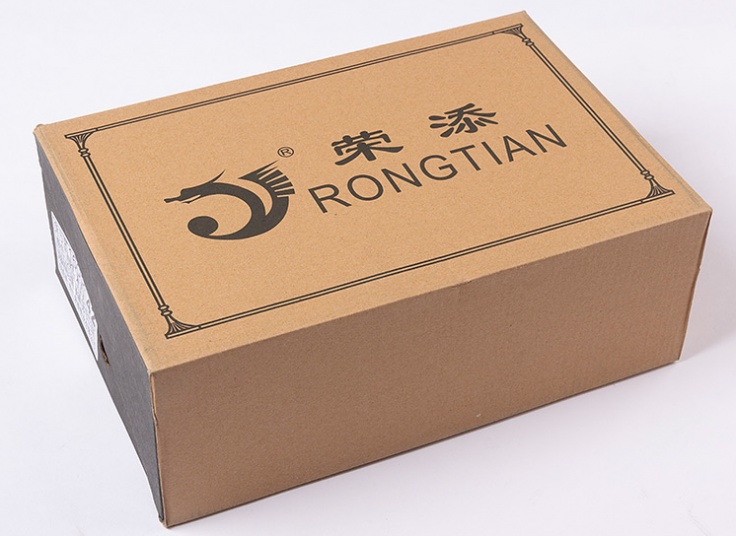 اسنیکرز مردانه Adidas