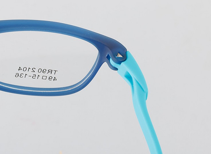 عینک طبی نشکن بچگانه