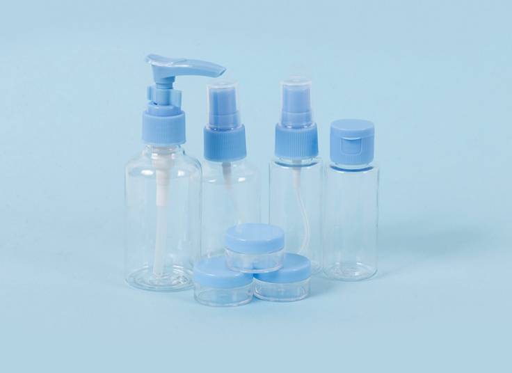 ست مسافرتی آرایشی بهداشتی