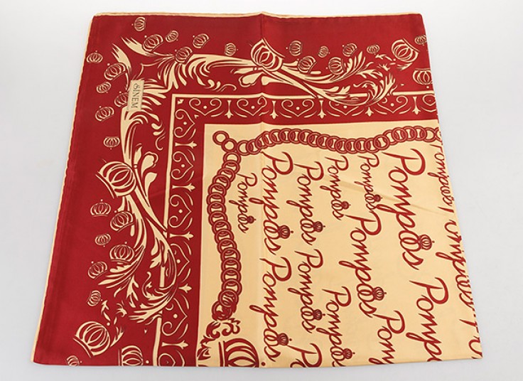 روسری ساتن دست دوز SiNEM