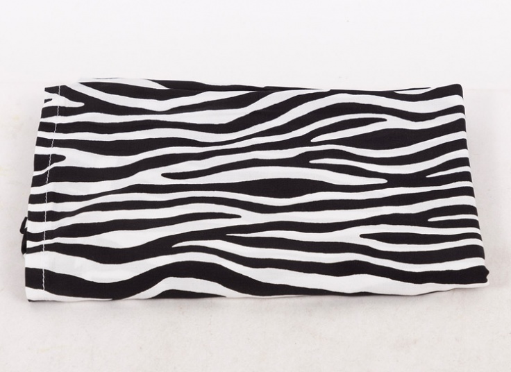 ساحلی زنانه چین دار