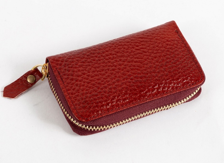 جاکارتی و کیف چرم طبیعی