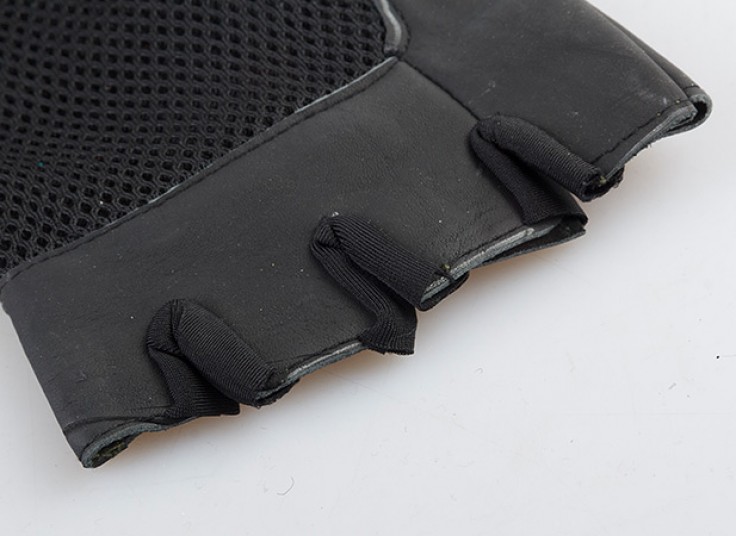 دستکش بدنسازی GOLDS GYM