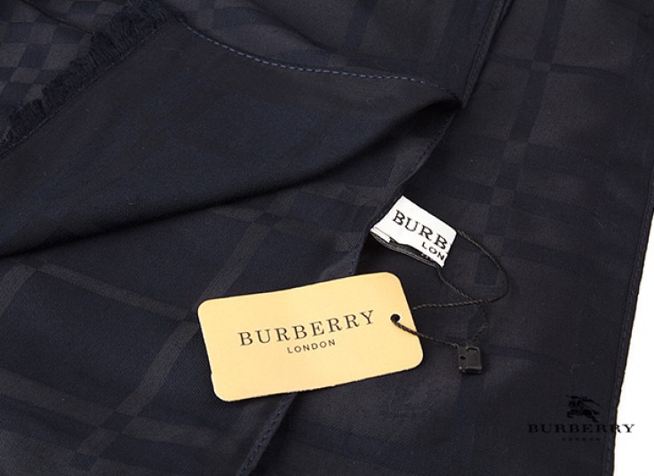 شال و روسری Salvatore Ferragamo