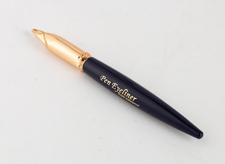 خط چشم ماژیکی Dolicce