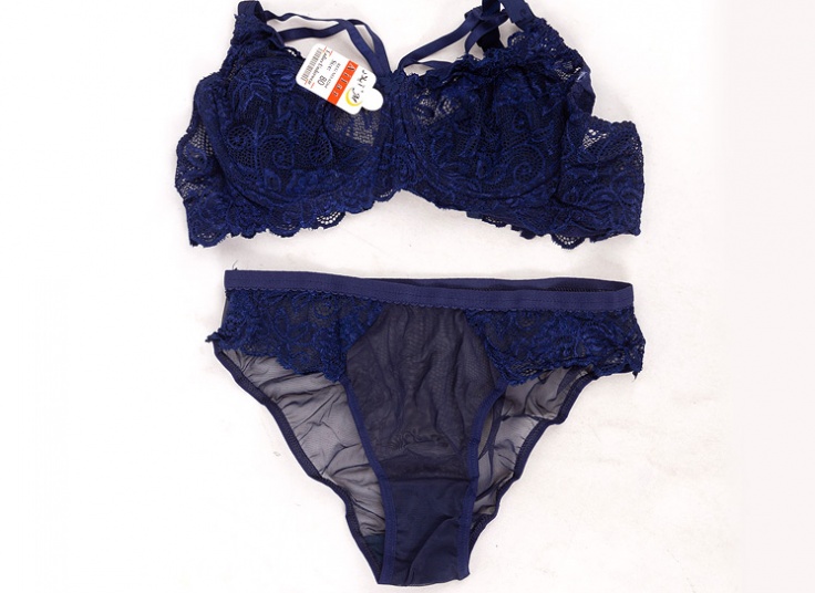 لباس زیر هارنس دار Ailar