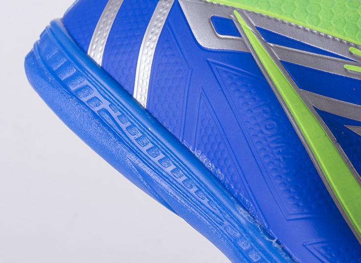 کفش سالنی طرح Nike