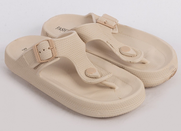 صندل زنانه لاانگشتی زیتون