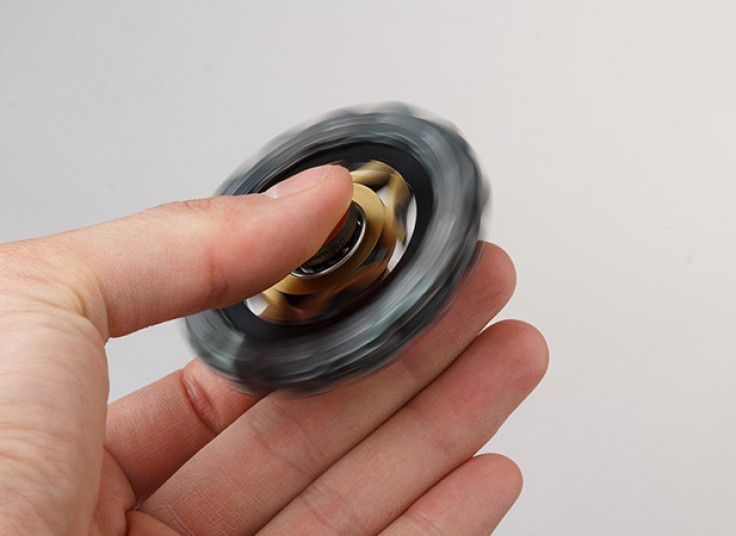 اسپینر تسمه ای طرح Mercedes Benz