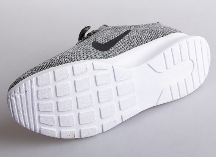 کفش اسپرت مردانه NIKE