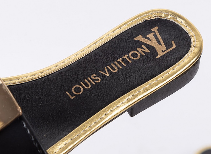 صندل زنانه طرح LV