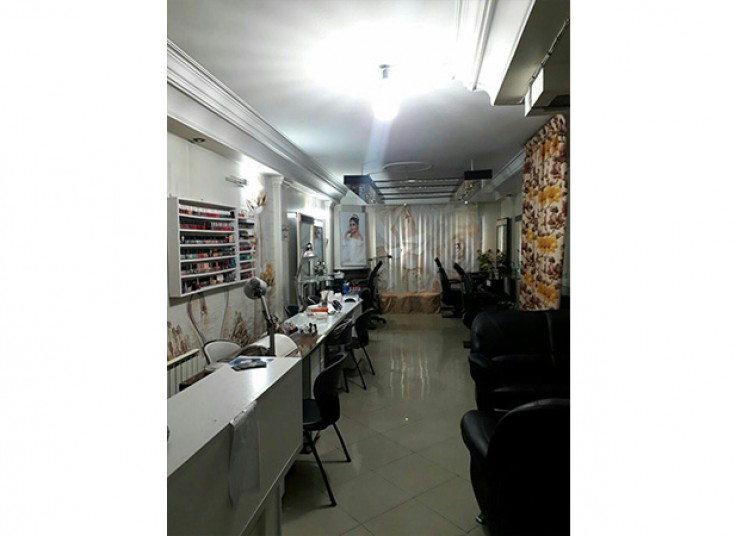 سالن زیبایی پرند