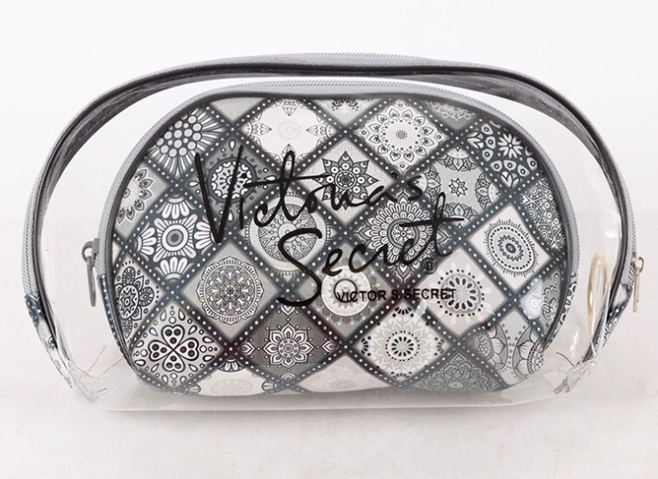 کیف آرایش طلقی