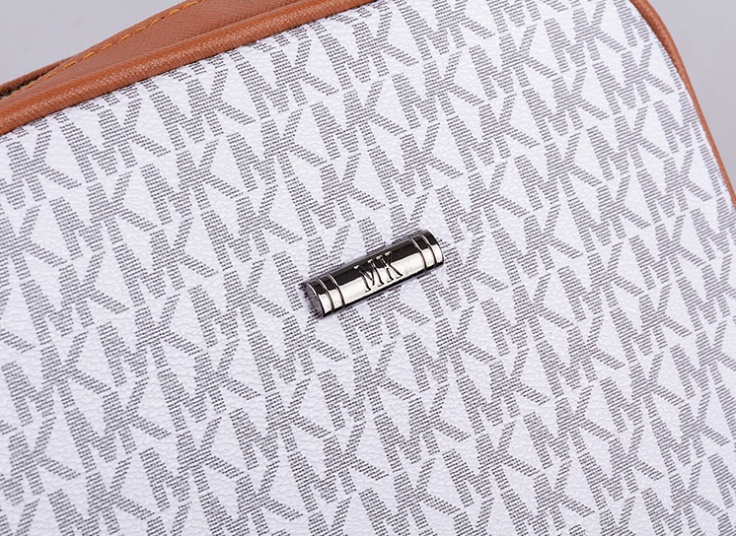 کیف دوشی زنانه Michael Kors