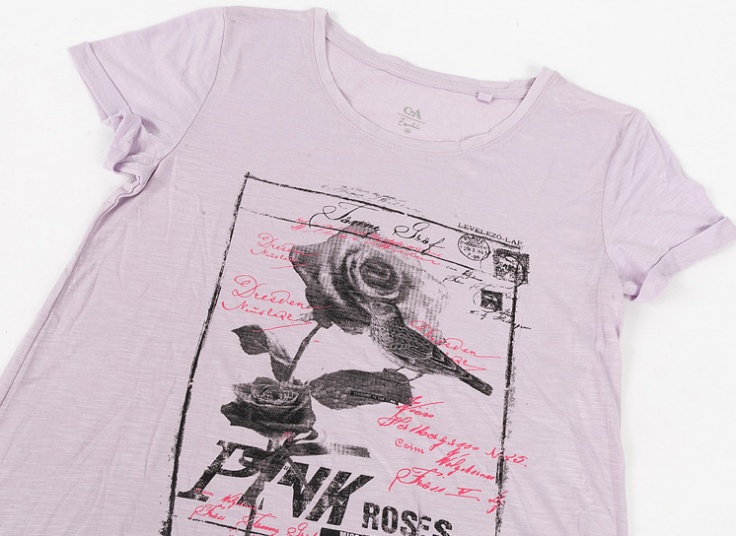 تیشرت زنانه طرحدار C & A