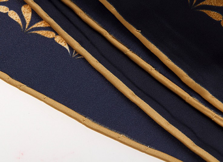 روسری ساتن دست دوز ASGOLDAS