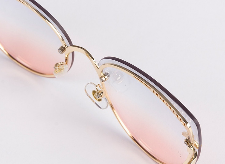 عینک آفتابی زنانه GUCCI سری Rimless