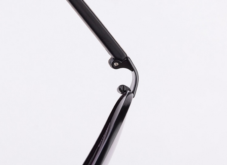 عینک آفتابی پلورایز PRADA