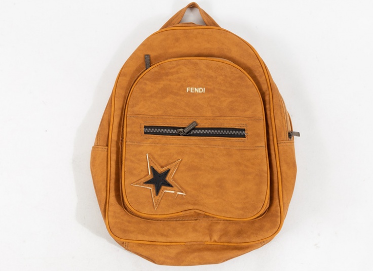 کوله پشتی Fendi