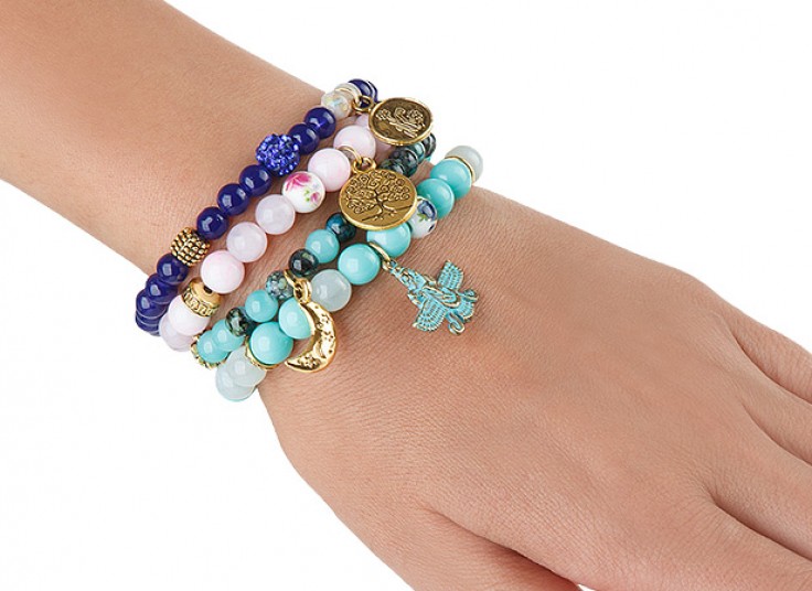 دستبند سنگی آویز دار