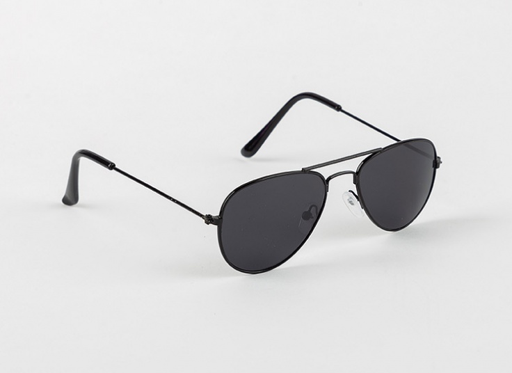 عینک آفتابی بچگانه طرح rayban
