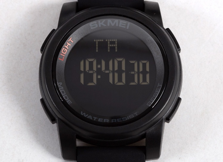 ساعت مچی دیجیتالی مردانه SKMEI