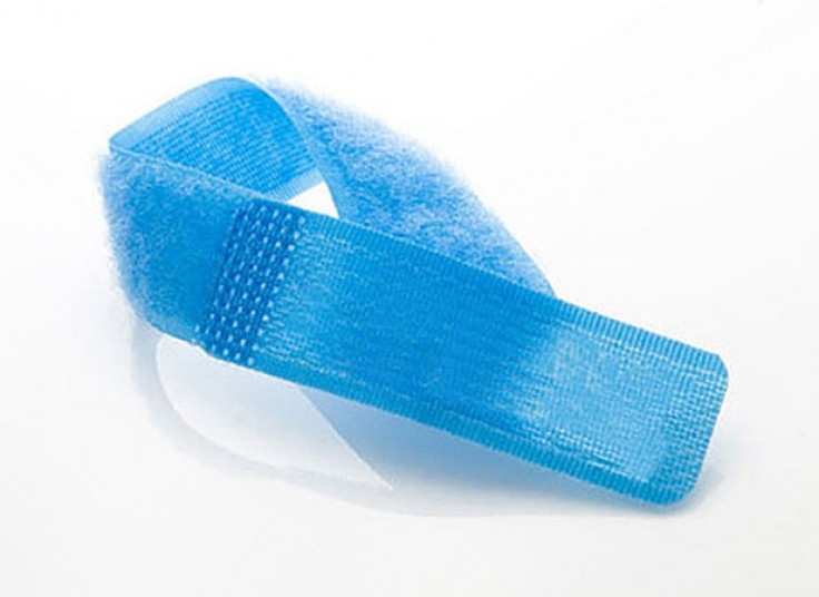 چسب پارچه ای طرح Velcro