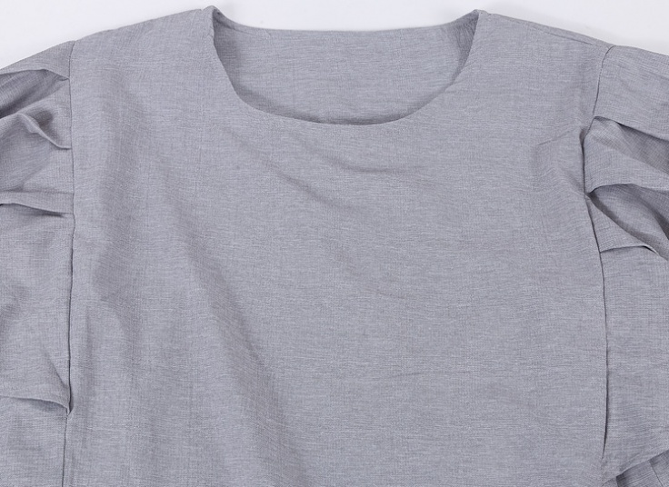 بلوز زنانه آستین شنلی