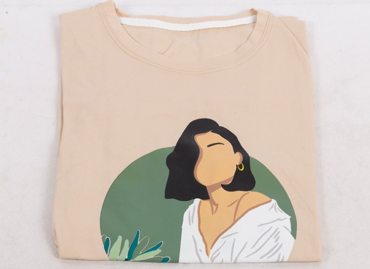 تیشرت زنانه طرح Face off