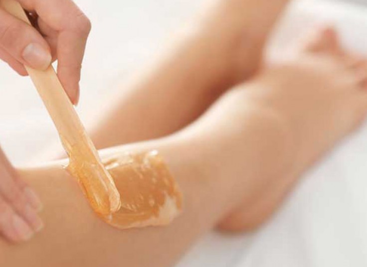 اپیلاسیون در سالن مونا