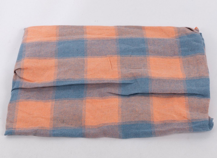 مانتو پشمی چهارخانه