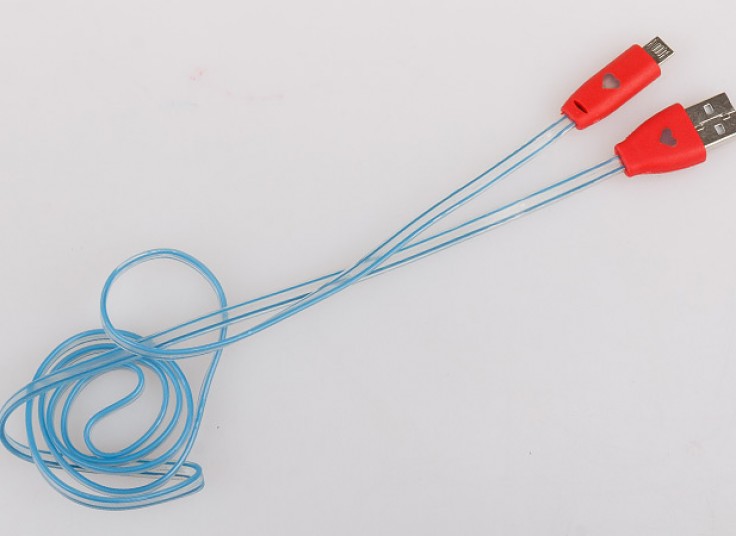 کابل شارژ چراغدار