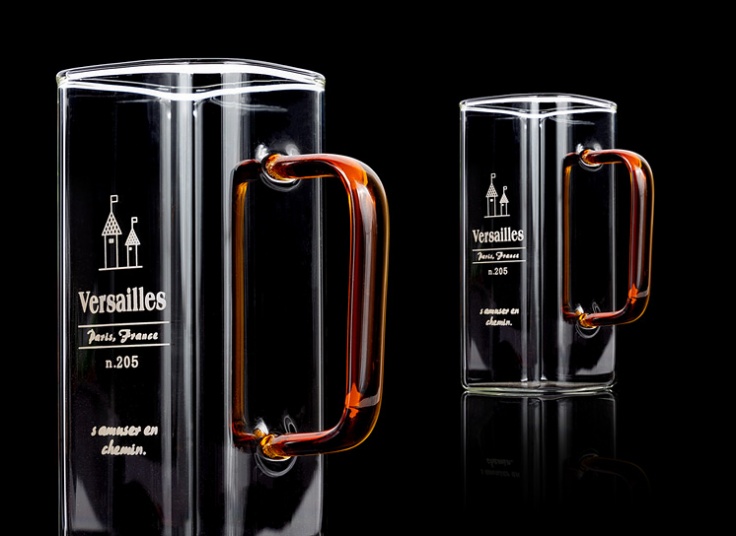 لیوان پیرکس دسته دار مربعی