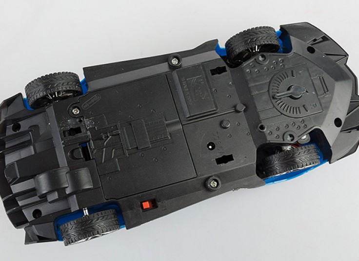 ماشین کنترلی Famous CAR