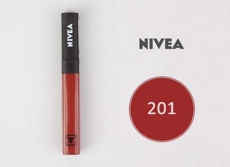 رژلب مایع NIVEA