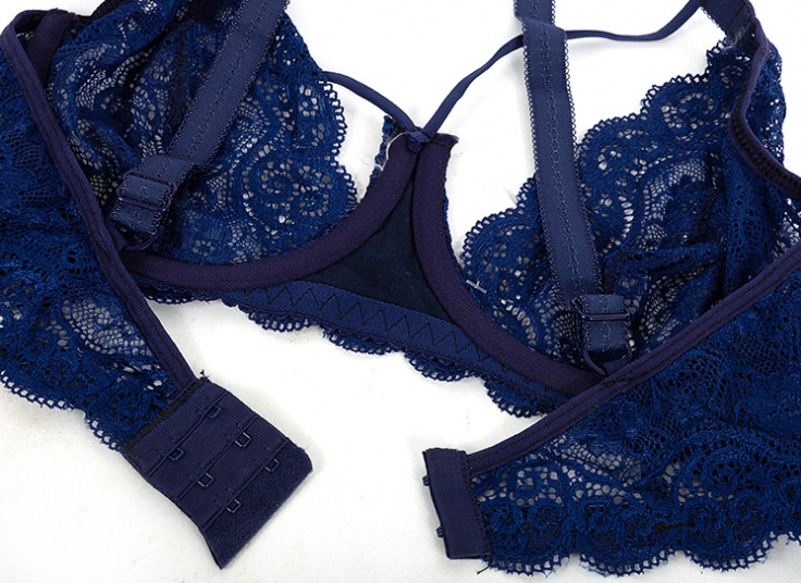 ست لباس زیر نورا