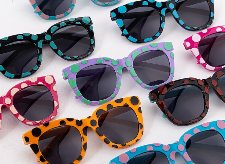 عینک آفتابی بچگانه مدل 16107 C7