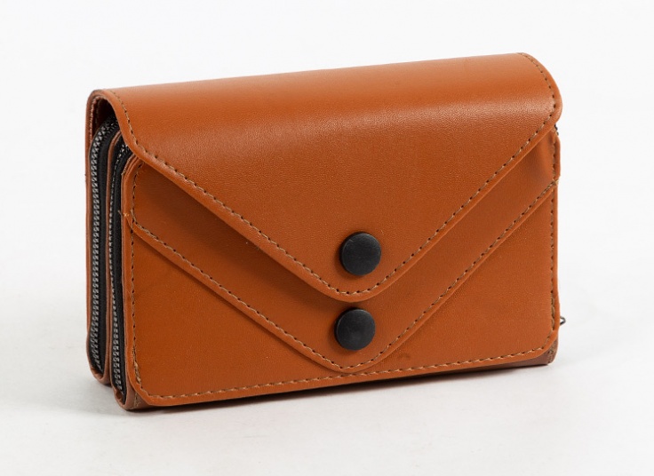 کیف پاسپورتی دکمه دار