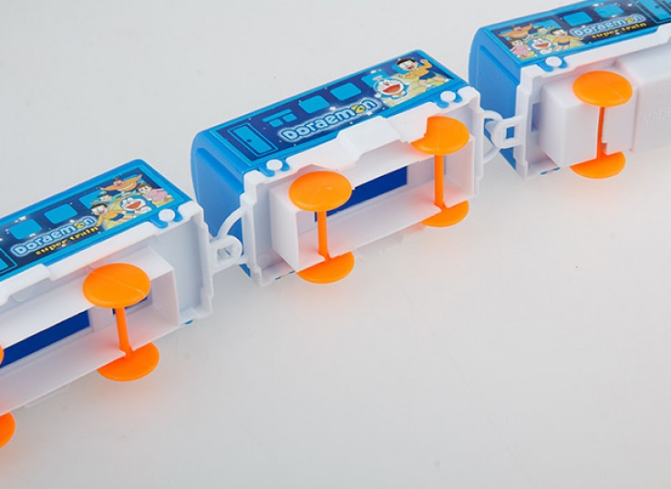 قطار اسباب بازی Doraemon