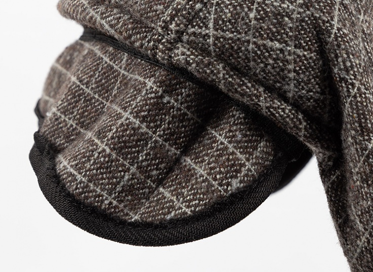 کلاه کپ دکمه دار