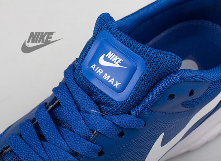 کفش ورزشی Nike