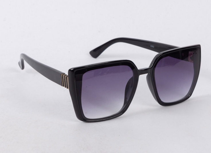 عینک آفتابی زنانه Fadeinr مدل 3363