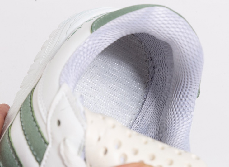 کتانی زنانه adidas مدل Dass-ler