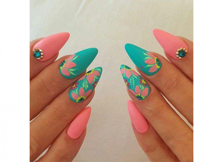 خدمات ناخن آهور