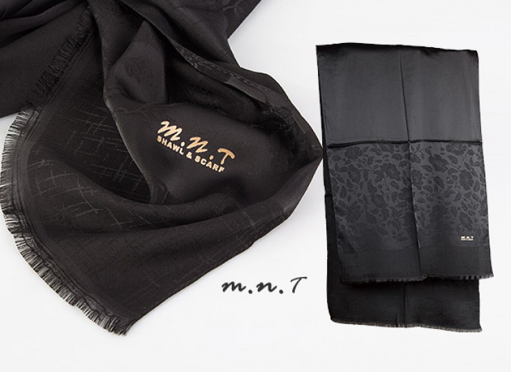 شال مشکی MNT